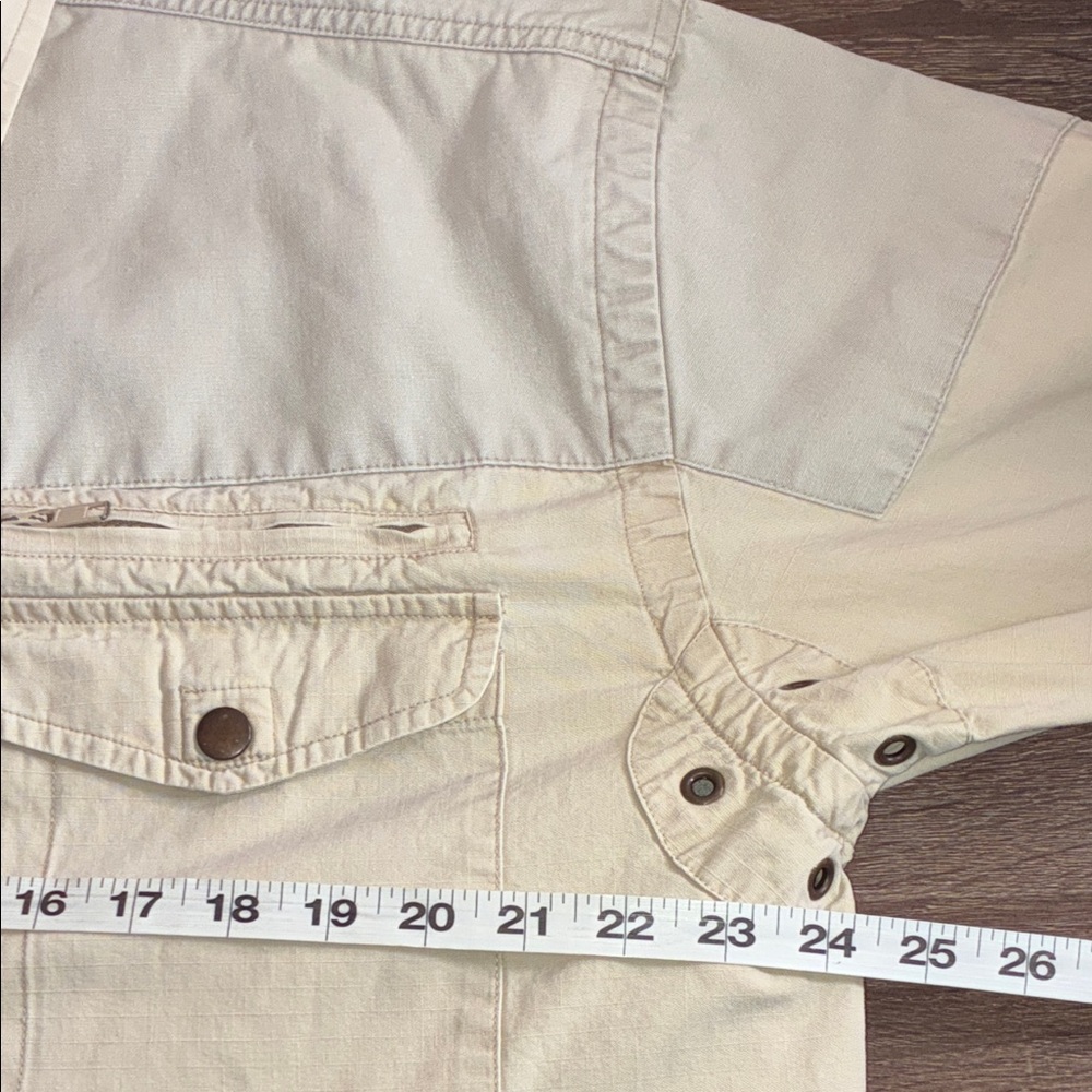 Lightweight Men's Shirt Jacket in Cream - Picture 5 of 10